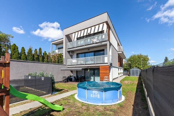 Predaj bytu 4-izbový 95 m², Nad Rybníčky, Predaj bytu 4-izbový 95 m², Nad Rybníčky,