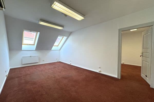 Prenájom kancelárie 41 m², Žitná, Hlavní město Praha Prenájom kancelárie 41 m², Žitná, Hlavní město Praha