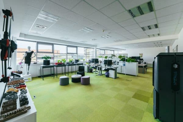 Prenájom kancelárie 303 m², Doudlebská, Praha Prenájom kancelárie 303 m², Doudlebská, Praha