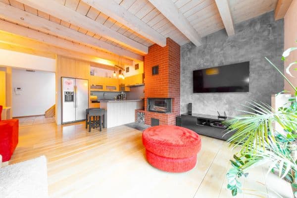 Predaj bytu 3-izbový 84 m², Kosmákova, Šlapanice Predaj bytu 3-izbový 84 m², Kosmákova, Šlapanice