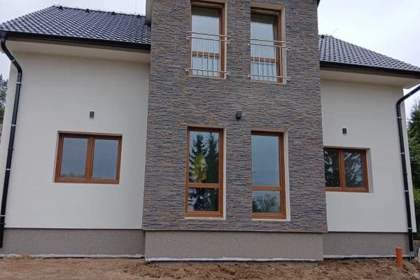 Predaj domu 160 m², pozemek 570 m², V Luhu, Louňovice Predaj domu 160 m², pozemek 570 m², V Luhu, Louňovice