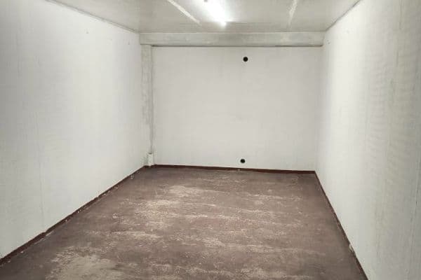 Predaj garáže 18 m², Nušlova, Praha, Praha Predaj garáže 18 m², Nušlova, Praha, Praha