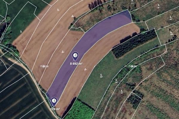 Predaj pozemku 8.821 m², Kadolec, Kraj Vysočina Predaj pozemku 8.821 m², Kadolec, Kraj Vysočina