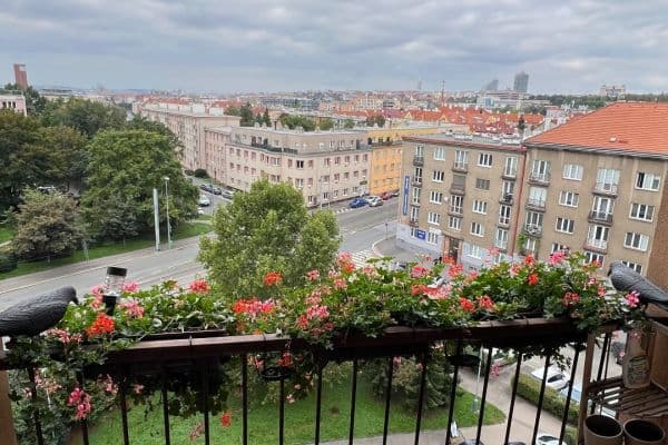 Prenájom bytu 2-izbový 48 m², Průběžná, Praha Prenájom bytu 2-izbový 48 m², Průběžná, Praha