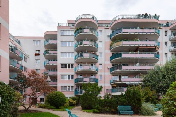 Predaj bytu 3-izbový 97 m², Na Hroudě, Predaj bytu 3-izbový 97 m², Na Hroudě,