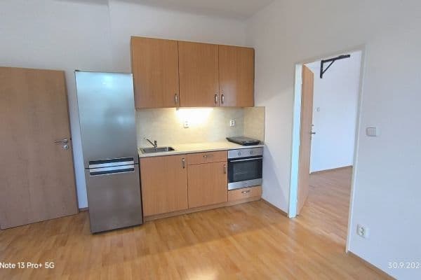 Prenájom bytu 2-izbový 48 m², Pastrnkova, Brno Prenájom bytu 2-izbový 48 m², Pastrnkova, Brno