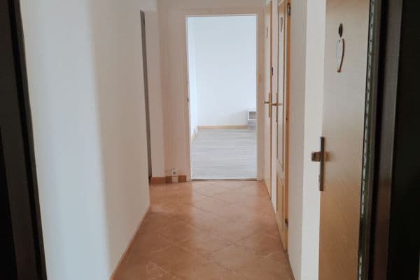 Predaj bytu 3-izbový 67 m², Pod Skalkou, Přerov Predaj bytu 3-izbový 67 m², Pod Skalkou, Přerov