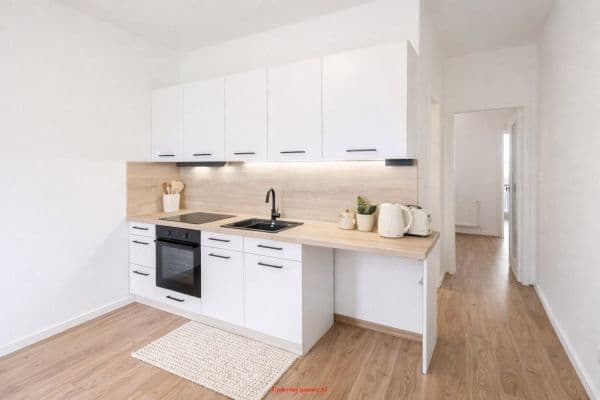 Prenájom bytu 2-izbový 51 m², Dlouhá třída, Havířov-Město Prenájom bytu 2-izbový 51 m², Dlouhá třída, Havířov-Město