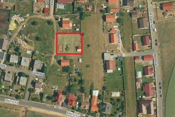 Predaj pozemku 996 m², Horní Beřkovice Predaj pozemku 996 m², Horní Beřkovice