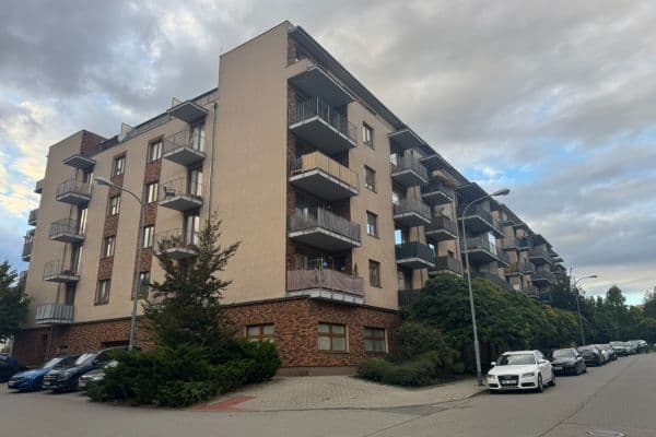 Predaj bytu 2-izbový 65 m², U Leskavy, Brno Predaj bytu 2-izbový 65 m², U Leskavy, Brno