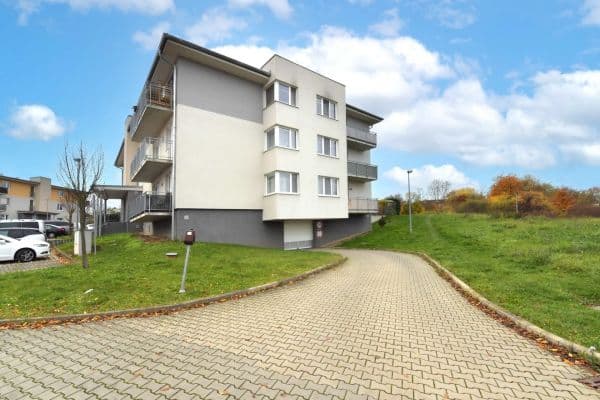 Predaj bytu 3-izbový 70 m², Břeclavská, Hlavní město Praha Predaj bytu 3-izbový 70 m², Břeclavská, Hlavní město Praha