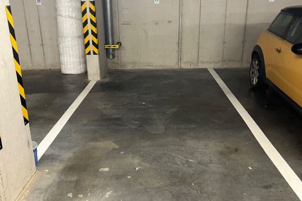 Prenájom garáže 14 m², Šancová, Bratislava Prenájom garáže 14 m², Šancová, Bratislava