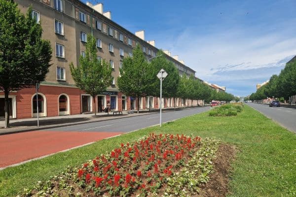 Prenájom nebytového priestoru 48 m², Hlavní třída, Havířov, Moravskoslezský kraj Prenájom nebytového priestoru 48 m², Hlavní třída, Havířov, Moravskoslezský kraj