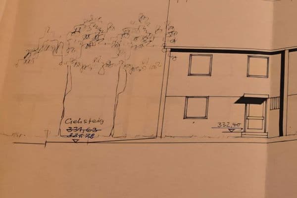Predaj domu 120 m², pozemek 332 m², Nürnberg Predaj domu 120 m², pozemek 332 m², Nürnberg
