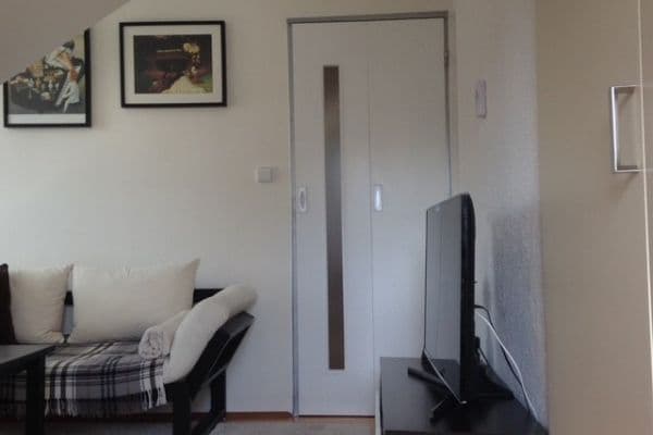 Prenájom bytu 2-izbový 42 m², Za Strahovem, Praha Prenájom bytu 2-izbový 42 m², Za Strahovem, Praha