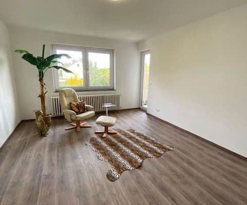Predaj bytu 3-izbový 72 m², Frankenstraße 45, Königsbrunn Predaj bytu 3-izbový 72 m², Frankenstraße 45, Königsbrunn