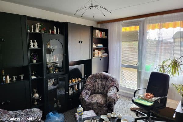 Prenájom bytu 3-izbový 73 m², Hutník, Veselí nad Moravou Prenájom bytu 3-izbový 73 m², Hutník, Veselí nad Moravou