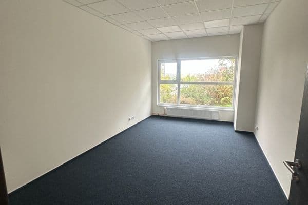 Prenájom kancelárie 19 m², Kurzova, Hlavní město Praha Prenájom kancelárie 19 m², Kurzova, Hlavní město Praha