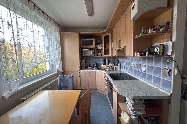 Predaj bytu 2-izbový 60 m², Krátká, Milovice, Středočeský kraj Predaj bytu 2-izbový 60 m², Krátká, Milovice, Středočeský kraj