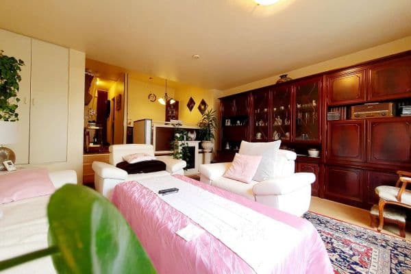 Predaj bytu 4-izbový 100 m², Mühlenstraße 17, Saarbrücken, Sársko Predaj bytu 4-izbový 100 m², Mühlenstraße 17, Saarbrücken, Sársko