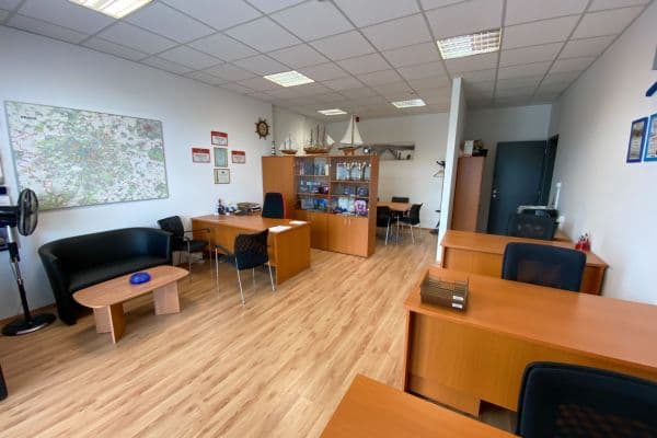Predaj nebytového priestoru 45 m², V Přístavu, Hlavní město Praha Predaj nebytového priestoru 45 m², V Přístavu, Hlavní město Praha