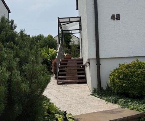 Predaj domu 125 m², pozemek 390 m², Panoramastraße 49, Schwaikheim Predaj domu 125 m², pozemek 390 m², Panoramastraße 49, Schwaikheim