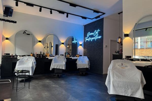 Prenájom nebytového priestoru 65 m², Klingerstraße 4, Frankfurt, Hesensko Prenájom nebytového priestoru 65 m², Klingerstraße 4, Frankfurt, Hesensko