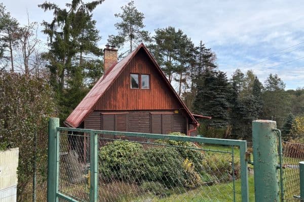 Predaj rekreačného objektu 120 m², pozemek 393 m², Týnec nad Sázavou Predaj rekreačného objektu 120 m², pozemek 393 m², Týnec nad Sázavou