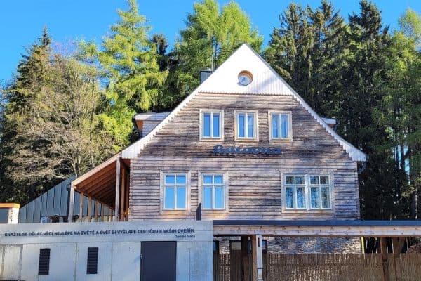 Prenájom bytu 2-izbový 44 m², Javorník Prenájom bytu 2-izbový 44 m², Javorník