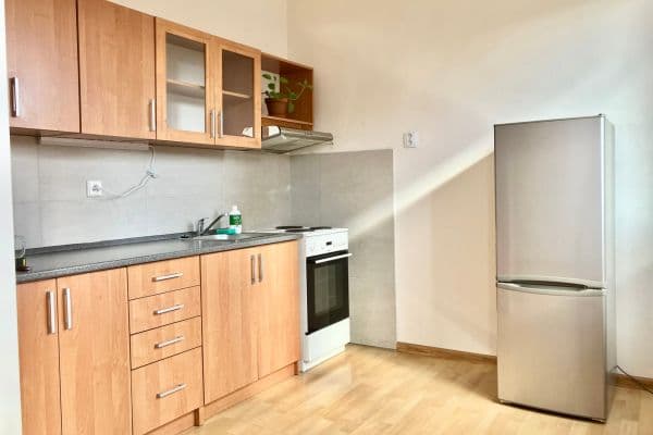 Prenájom bytu 3-izbový 56 m², U Remízku, Hořovice Prenájom bytu 3-izbový 56 m², U Remízku, Hořovice