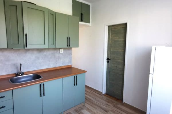 Prenájom bytu 2-izbový 54 m², Dusíkova, Čáslav Prenájom bytu 2-izbový 54 m², Dusíkova, Čáslav