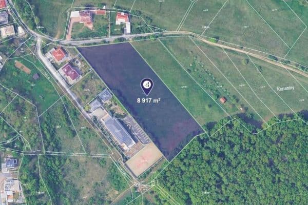 Predaj pozemku 8.917 m², Jinačovice Predaj pozemku 8.917 m², Jinačovice