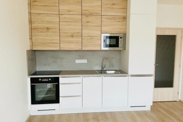 Prenájom bytu 2-izbový 42 m², Miloše Havla, Praha Prenájom bytu 2-izbový 42 m², Miloše Havla, Praha