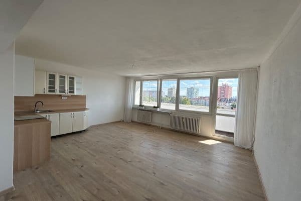 Prenájom bytu 3-izbový 67 m², Dürerova, Praha Prenájom bytu 3-izbový 67 m², Dürerova, Praha