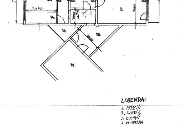 Predaj bytu 3-izbový 101 m², U Jezera, Praha Predaj bytu 3-izbový 101 m², U Jezera, Praha