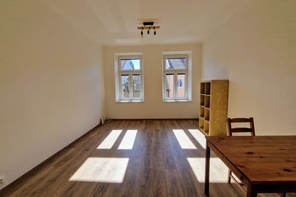 Prenájom bytu 2-izbový 56 m², Taussigova, Brno Prenájom bytu 2-izbový 56 m², Taussigova, Brno