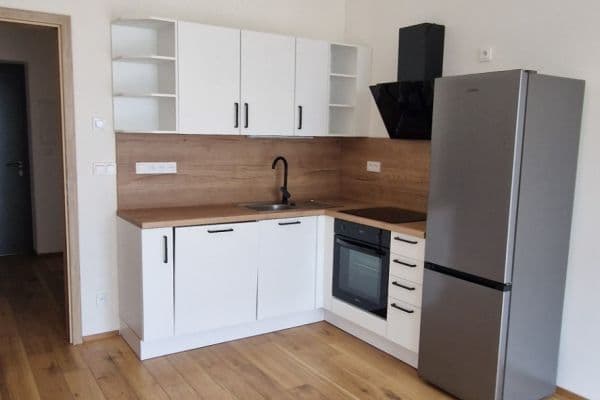 Prenájom bytu 1-izbový 35 m², Bohutín Prenájom bytu 1-izbový 35 m², Bohutín