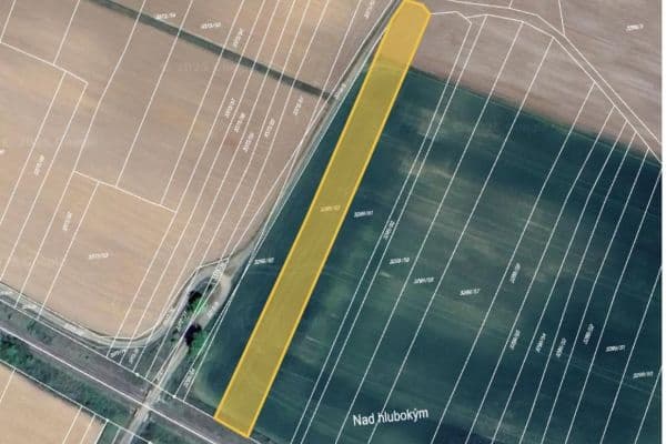 Predaj pozemku 2.932 m², Moravský Krumlov, Jihomoravský kraj Predaj pozemku 2.932 m², Moravský Krumlov, Jihomoravský kraj