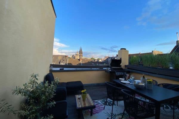 Prenájom bytu 3-izbový 100 m², Hansaring 62, Köln, Severné Porýnie - Westfálsko Prenájom bytu 3-izbový 100 m², Hansaring 62, Köln, Severné Porýnie - Westfálsko