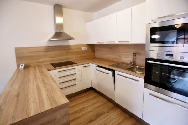 Prenájom bytu 3-izbový 77 m², Budějovická, Písek Prenájom bytu 3-izbový 77 m², Budějovická, Písek