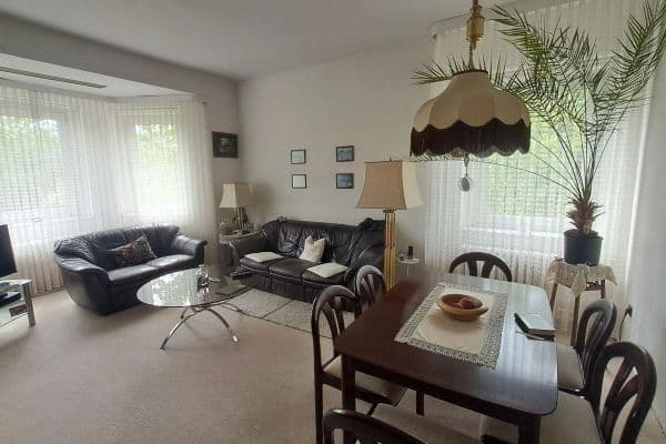 Predaj bytu 4-izbový 101 m², Berlin, Berlín Predaj bytu 4-izbový 101 m², Berlin, Berlín