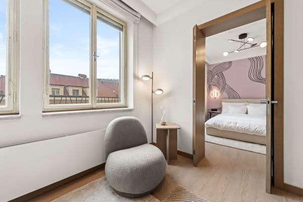 Prenájom bytu 52 m², Mostecká, Praha Prenájom bytu 52 m², Mostecká, Praha