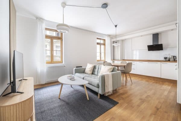 Prenájom bytu 65 m², U Staré sokolovny, Praha Prenájom bytu 65 m², U Staré sokolovny, Praha