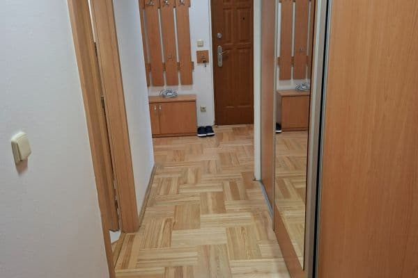 Prenájom bytu 3-izbový 72 m², Brodská, Příbram Prenájom bytu 3-izbový 72 m², Brodská, Příbram