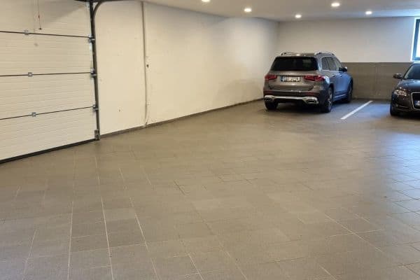 Predaj garáže 18 m², V Pitkovičkách, Praha Predaj garáže 18 m², V Pitkovičkách, Praha