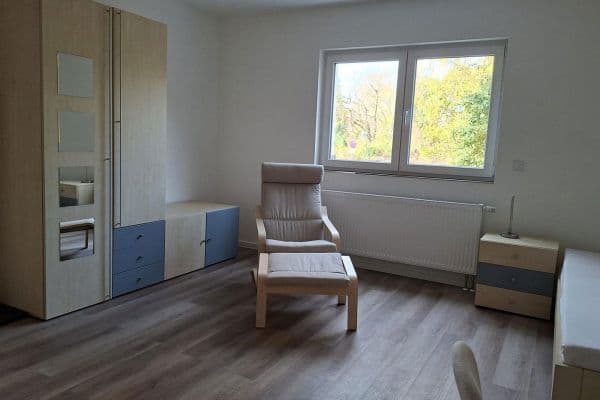 Prenájom bytu 1-izbový 36 m², Am Graben 11, Ingelheim-Wackernheim Prenájom bytu 1-izbový 36 m², Am Graben 11, Ingelheim-Wackernheim