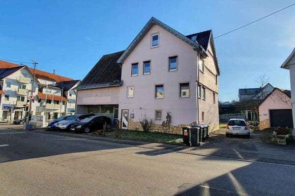 Predaj domu 460 m², pozemek 821 m², Reutlingen Predaj domu 460 m², pozemek 821 m², Reutlingen