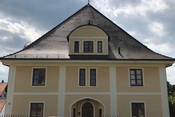 Prenájom bytu 3-izbový 80 m², Freisinger Straße 13, Haag a. d. Amper, Bavorsko Prenájom bytu 3-izbový 80 m², Freisinger Straße 13, Haag a. d. Amper, Bavorsko