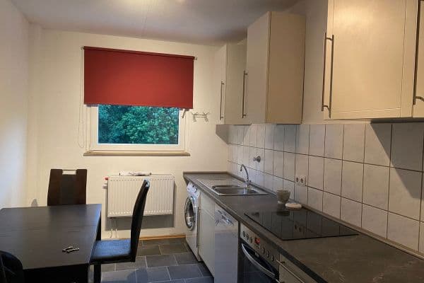 Prenájom bytu 3-izbový 72 m², Ittertalstraße 138, Solingen Prenájom bytu 3-izbový 72 m², Ittertalstraße 138, Solingen