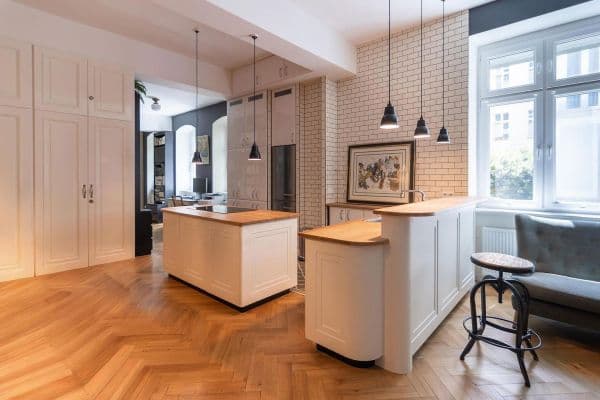 Predaj bytu 4-izbový 151 m², Berlin, Berlín Predaj bytu 4-izbový 151 m², Berlin, Berlín